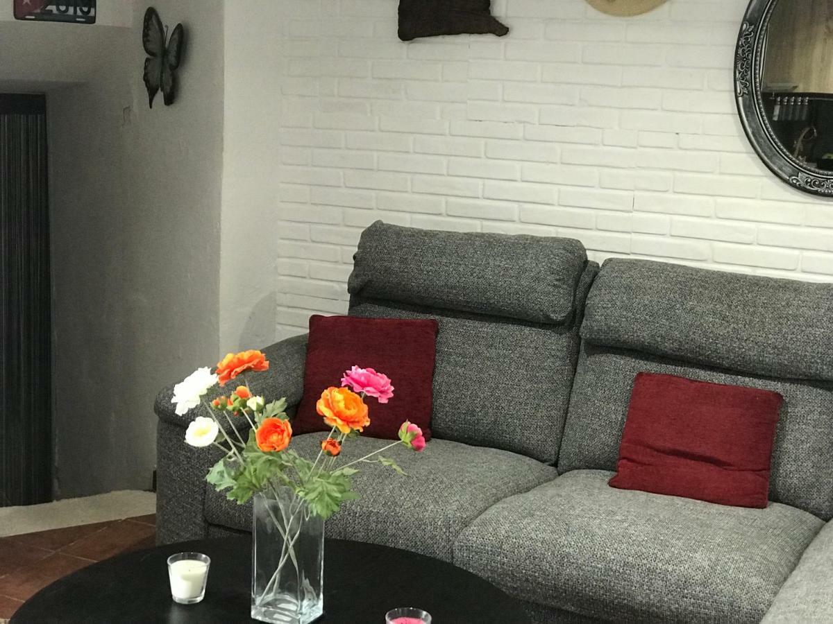 Guest house Gabriela Keratea Extérieur photo